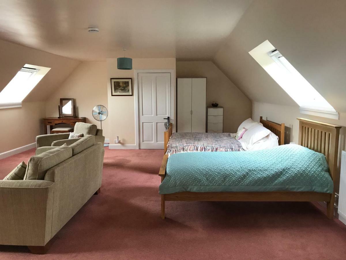 Whitehill Apartment Finzean Екстериор снимка
